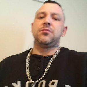 Meet your Posher, Chuck